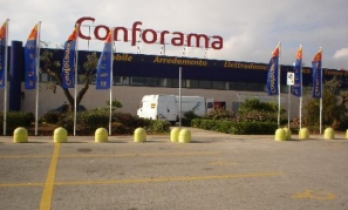 Il centro commerciale Conforama